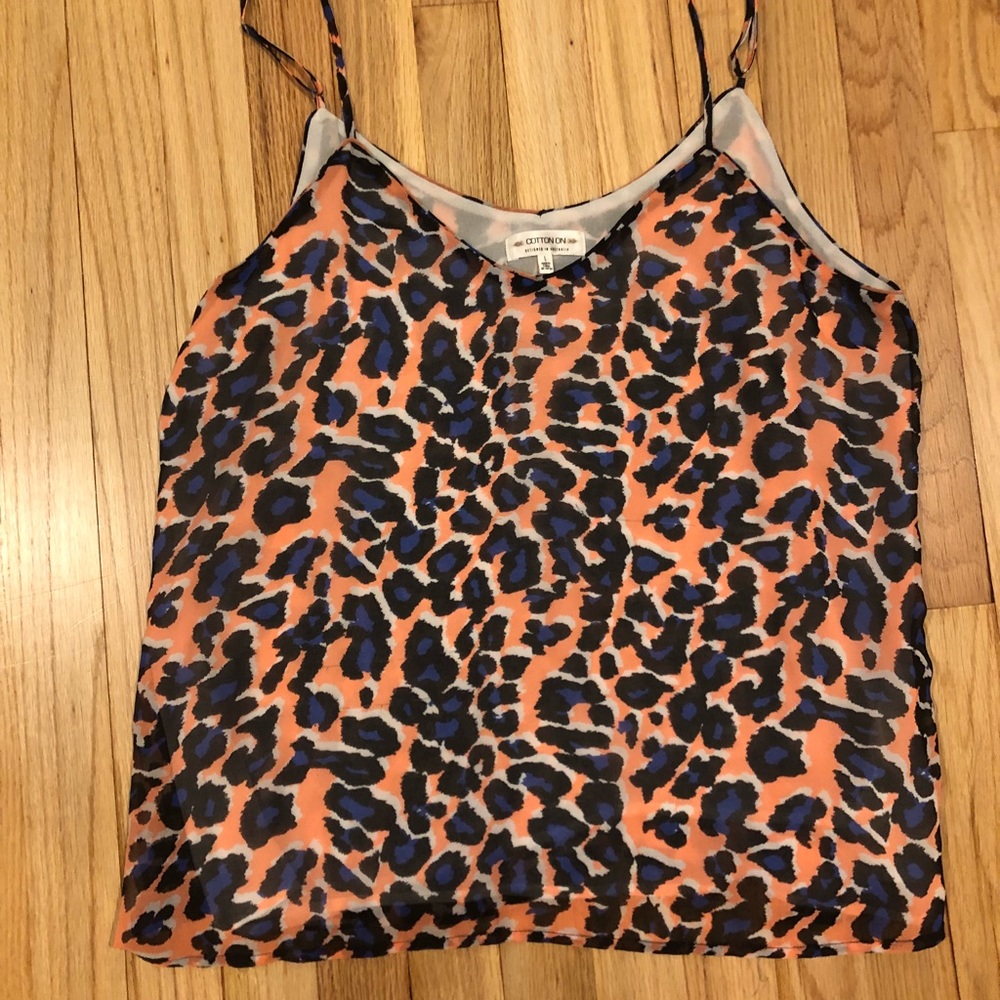 Woman’s Tank Top (L)